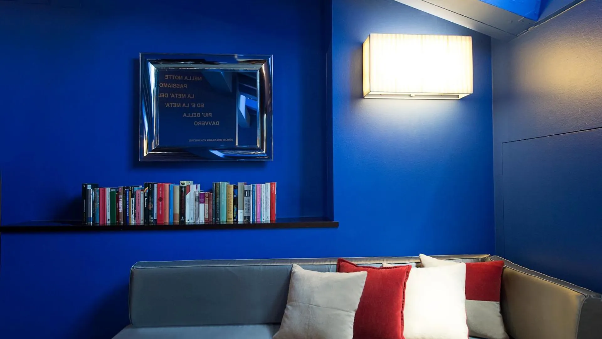 Phi Hotel Bologna 4*,
